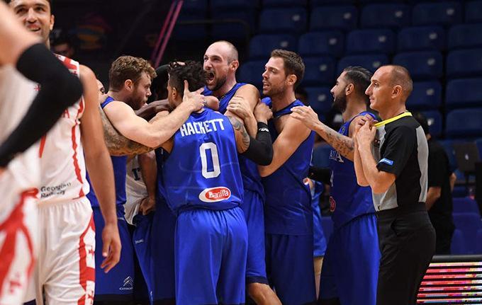 Il sogno continua: azzurri ai quarti di finale 
