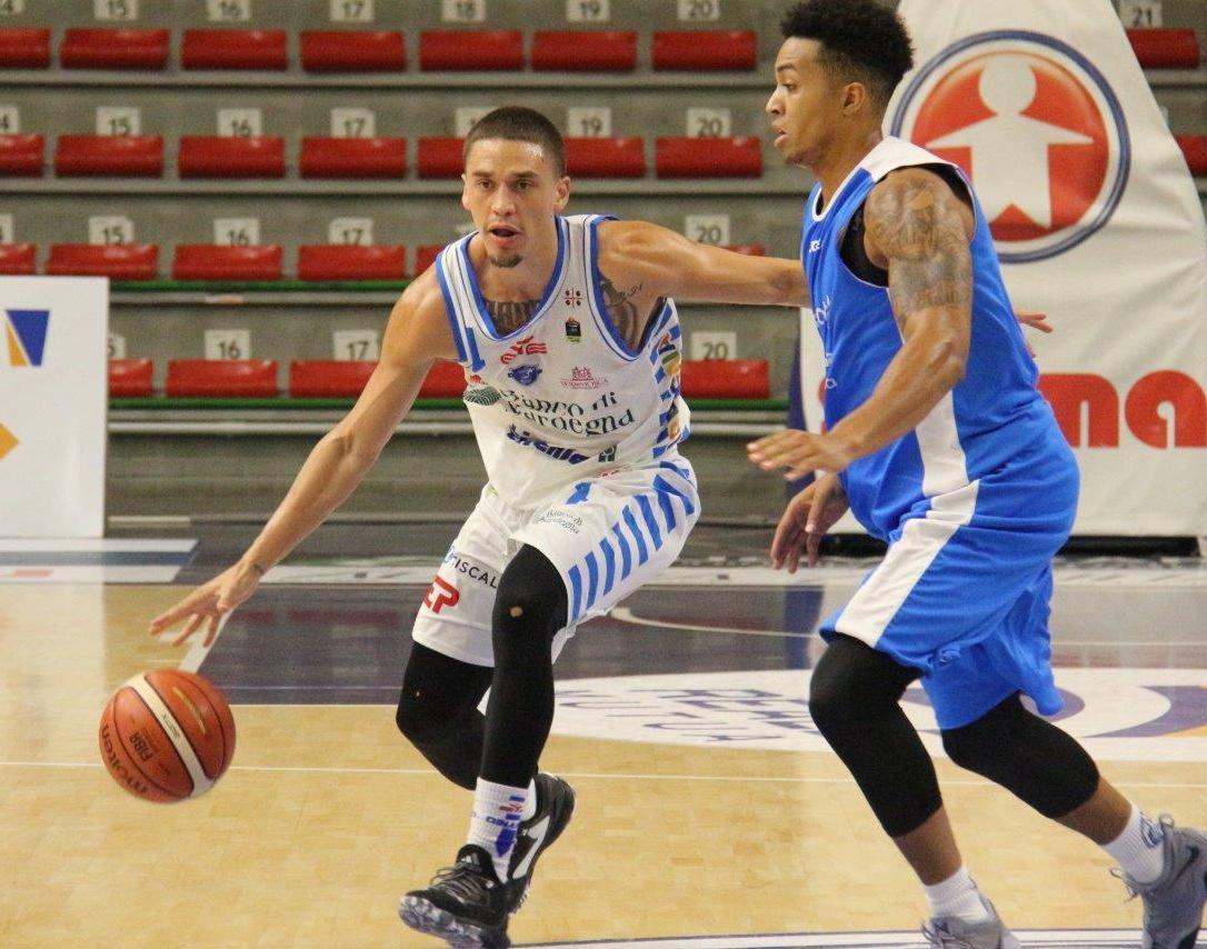 La Dinamo vince, è derby con l’Academy 