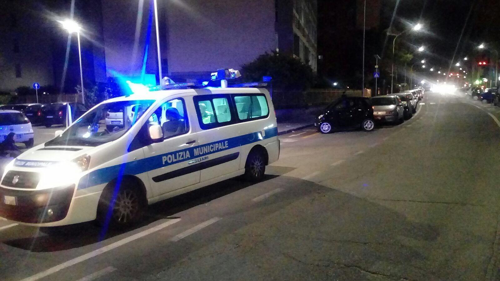 Cagliari, alla guida ubriaca provoca un incidente
