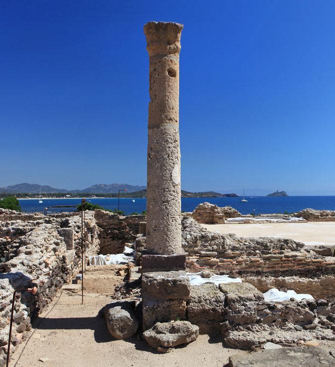 Pula sulle vie dei fenici tra mare e archeologia 