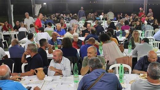 La cena coi volontari archivia il successo della Festa medievale