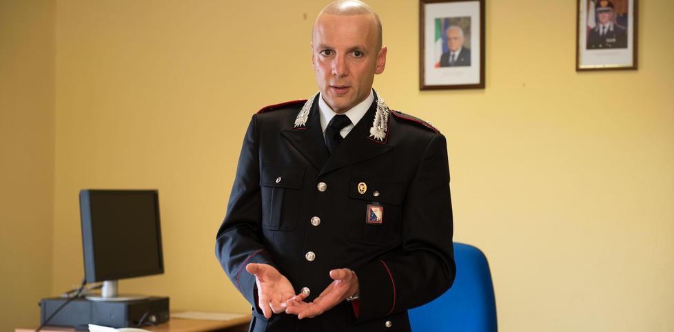 Il maggiore Trombetta si presenta 