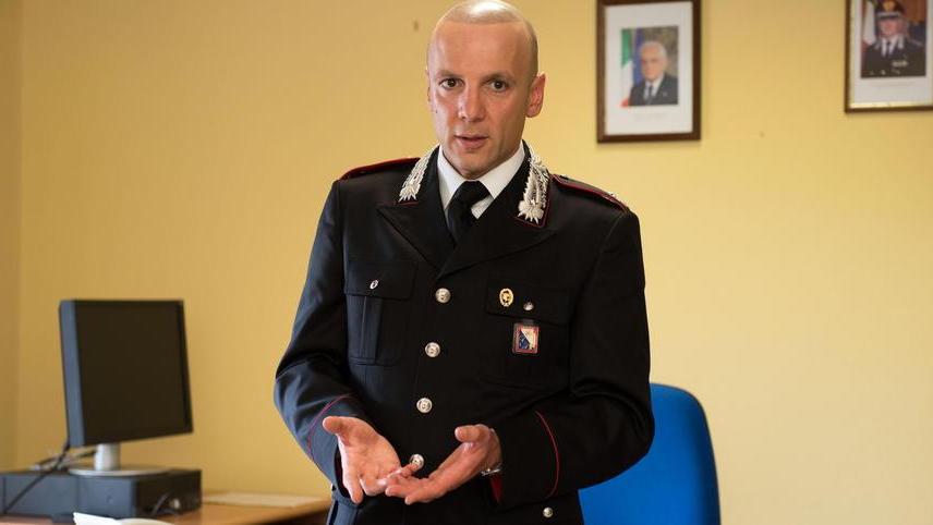 Il maggiore Trombetta si presenta