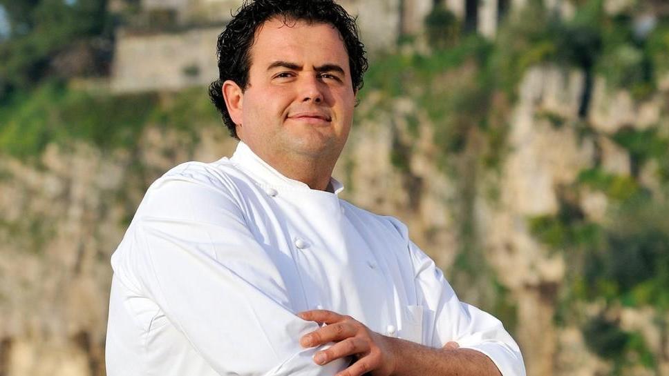 Lo chef Gennaro Esposito ai fornelli per i Rolling Stones