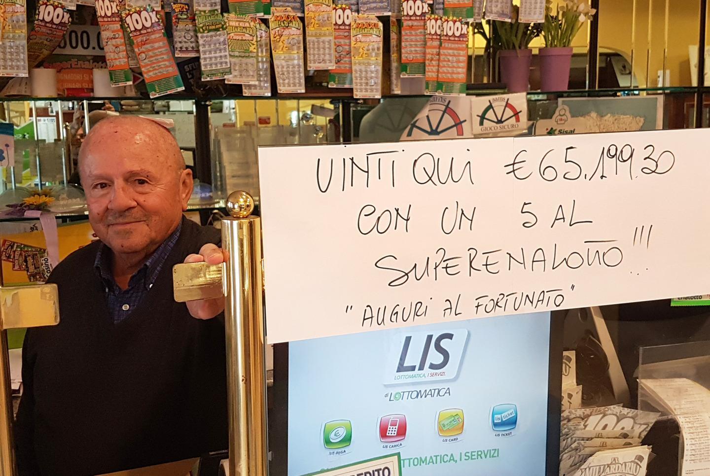 Superenalotto da 65mila euro «Hanno vinto due signore?»