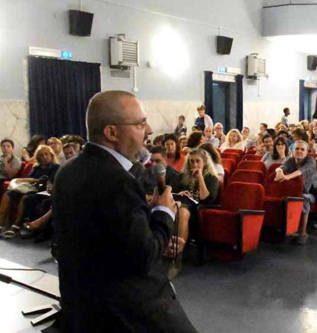 Taliercio inagibile I cento della primaria trasferiti ad Avenza 