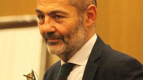 «La sua colpa? Aver partecipato a una cena»