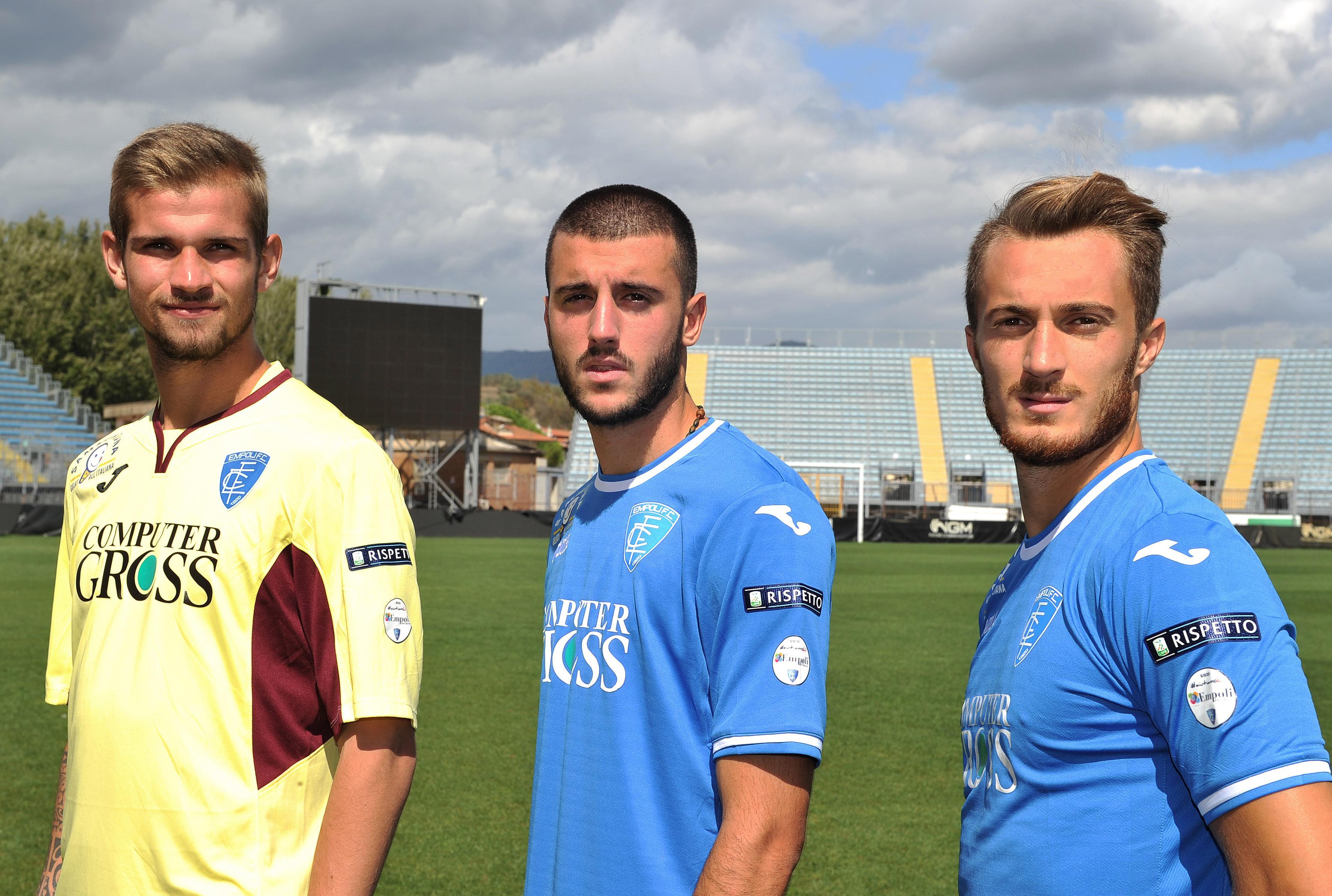 Provedel, il livornese Picchi e Donnarumma con le maglie speciale (foto Empoli Fc)