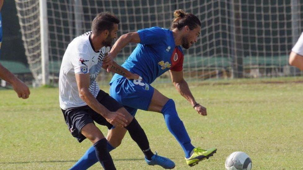 Tegola su Marianeschi: fermo per tre mesi