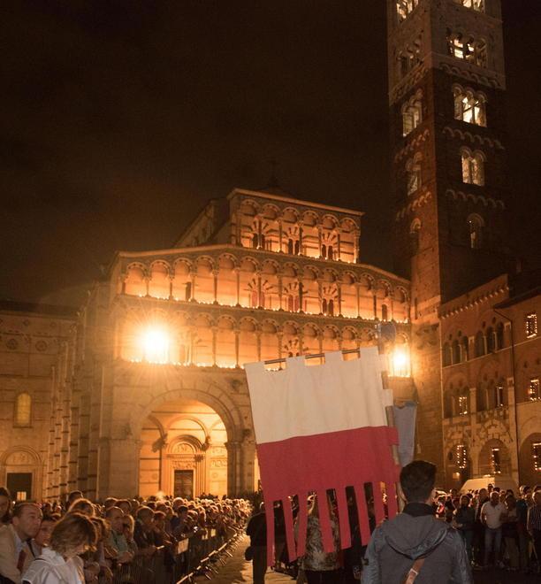 PROVE DI UNITÀ NELLA CITTÀ SPEZZATA