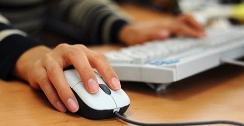 Diffamazione via Facebook contro la Polizia: denunciato 