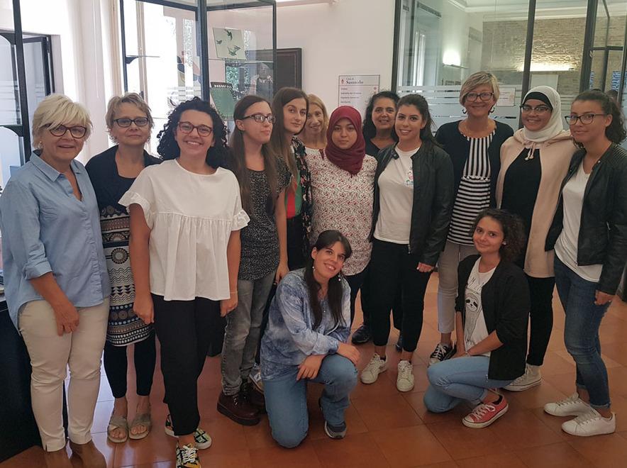 Il Comune omaggia le volontarie 