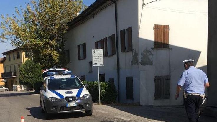 Travolta e uccisa da un tir sulle strisce