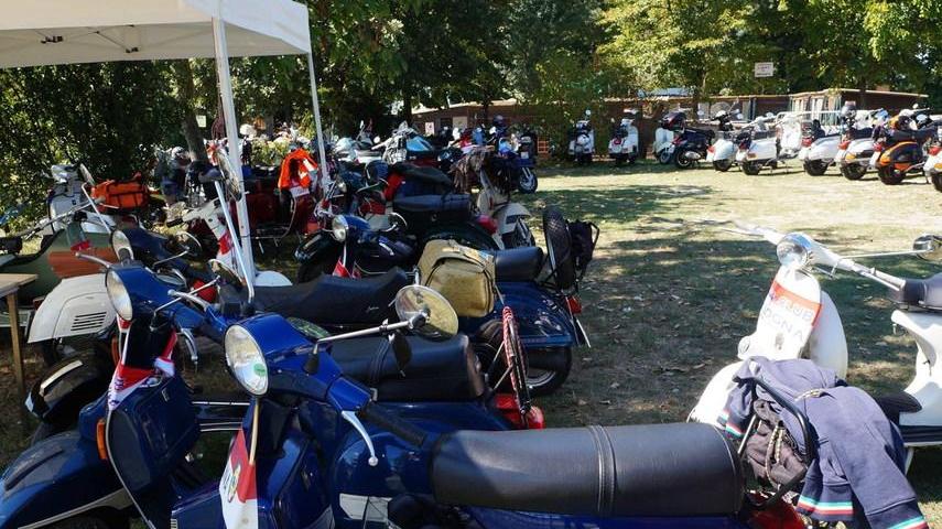 Un motoraduno ai laghi Curiel di Campogalliano