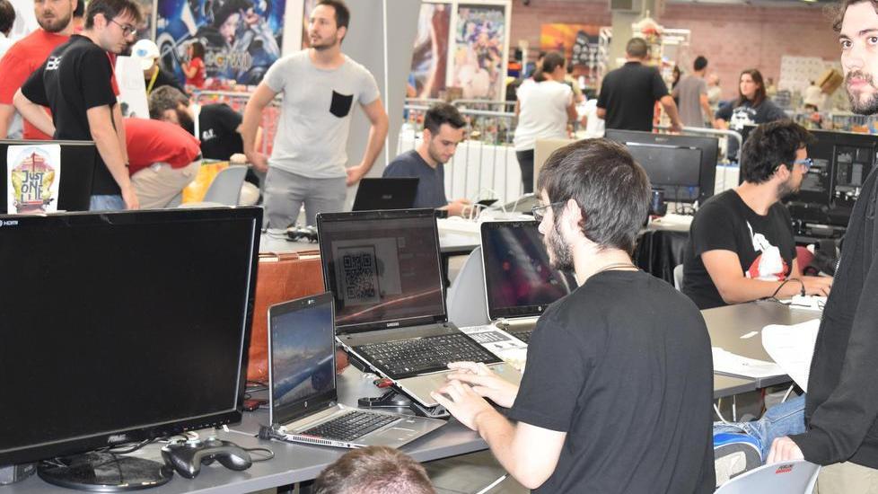 Videogames, fumetti e Youtuber: in fiera apre il mondo Nerd