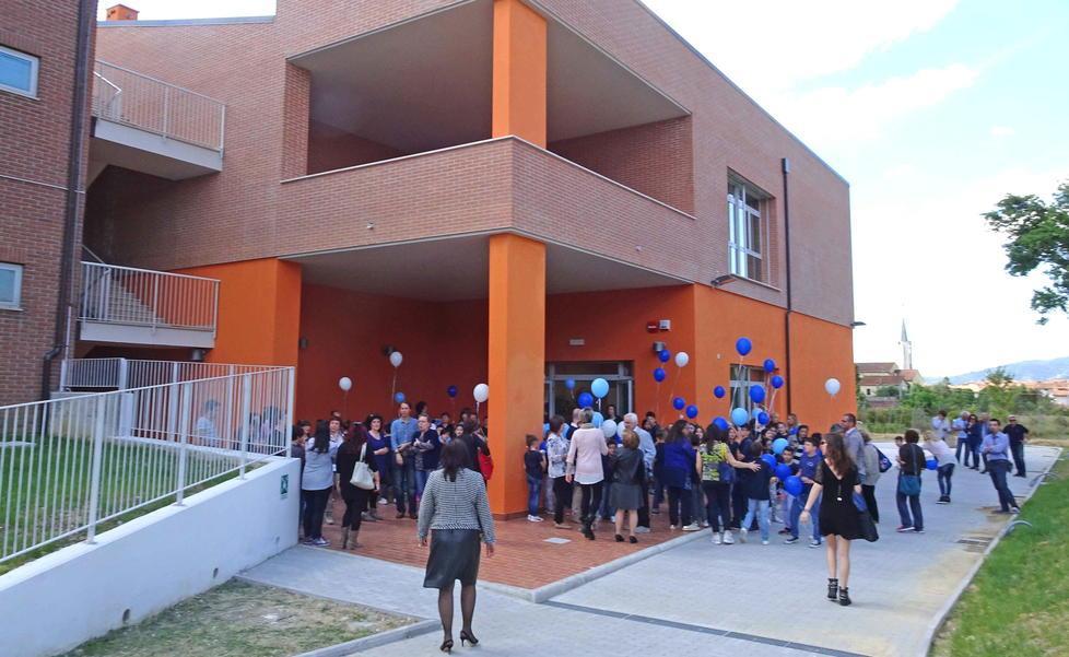 Pistoia, la scuola inizia senza 500 insegnanti 