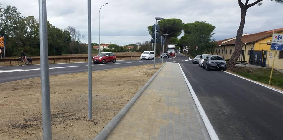 Aperta la nuova rotatoria meno semafori sull’Aurelia 