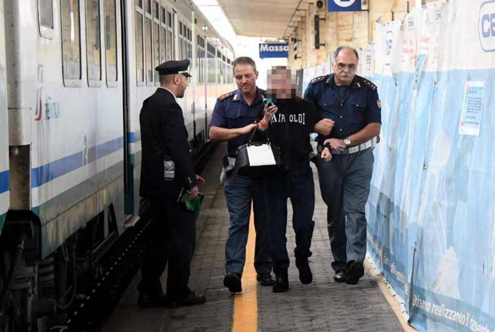 Senza biglietto sul treno Diverbio con gli agenti Polfer