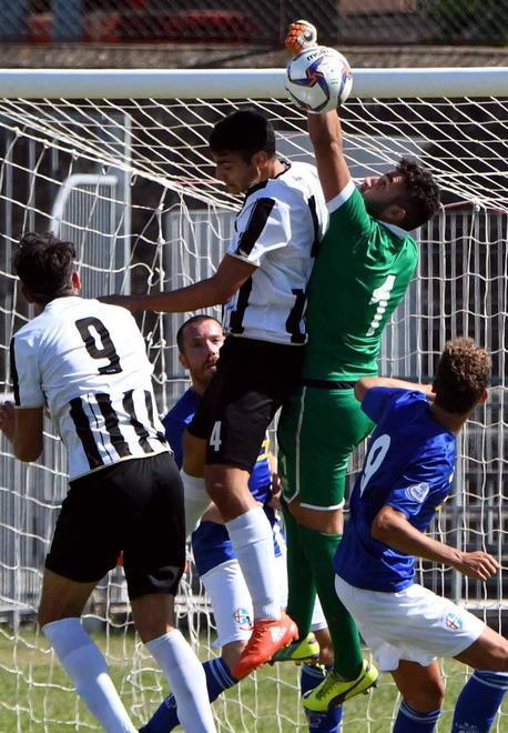 Big match per la Massese a Savona quasi al completo 