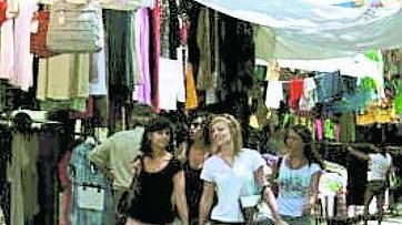Castiglioncello, parcheggio caos al mercato