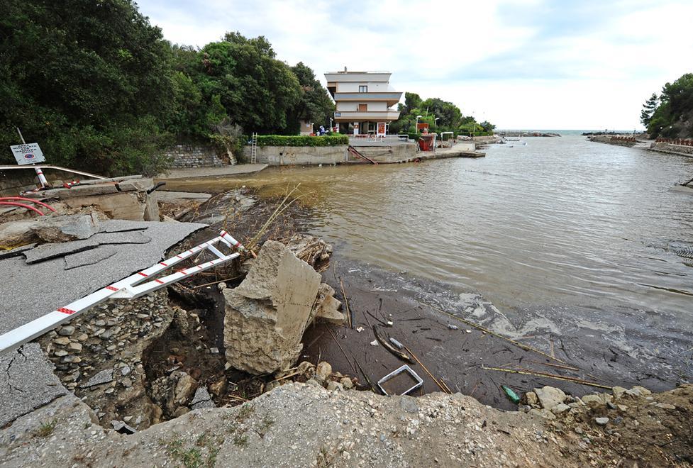 «Sarà fatto un pontile galleggiante»