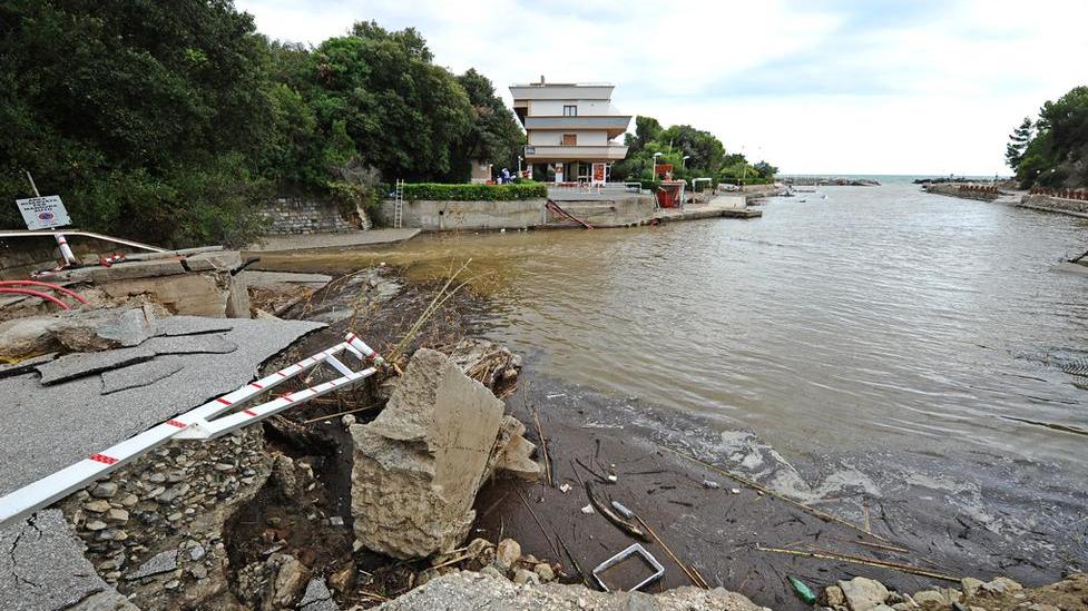 «Sarà fatto un pontile galleggiante»