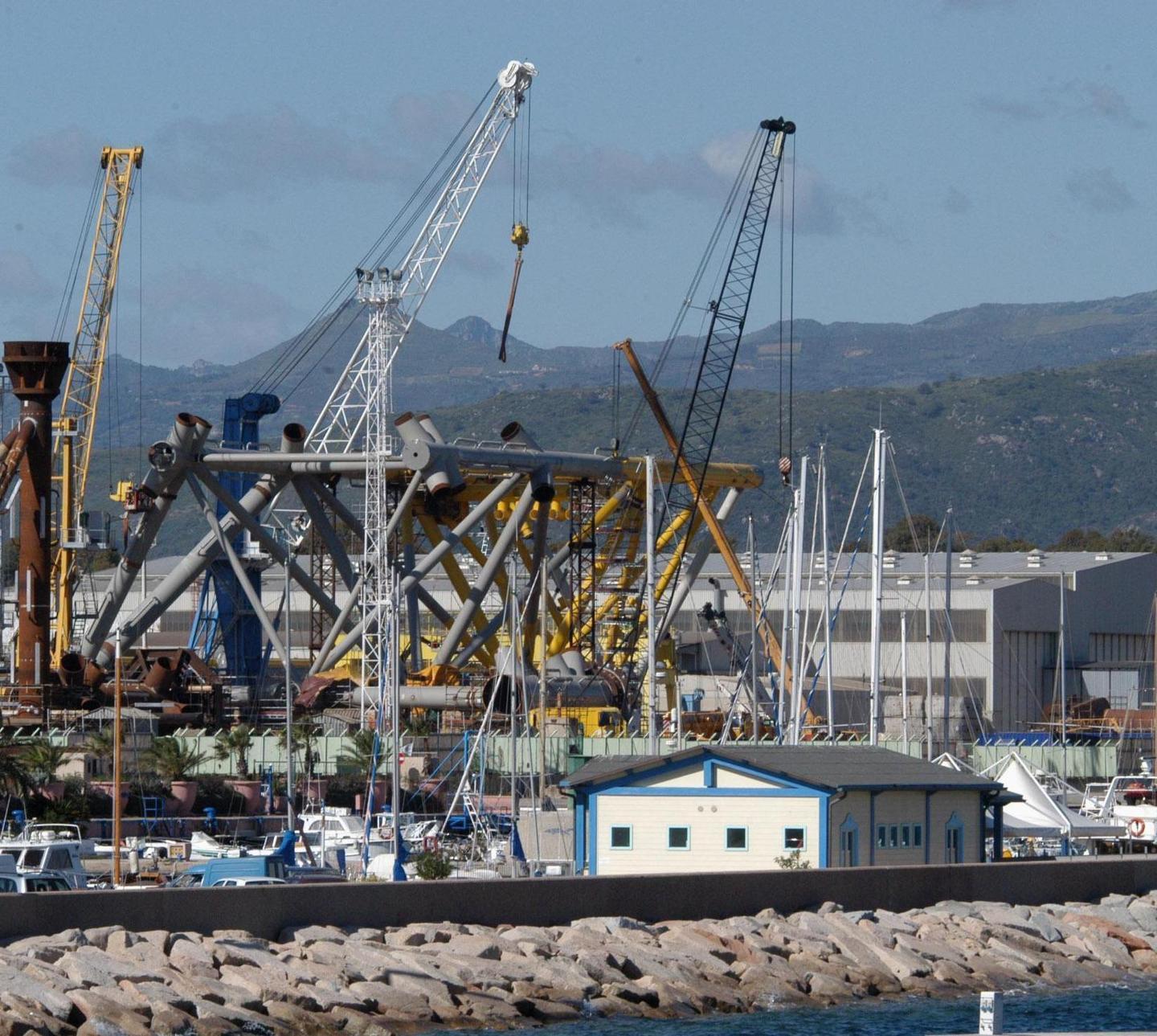 Nel cantiere Intermare posti di lavoro a rischio 