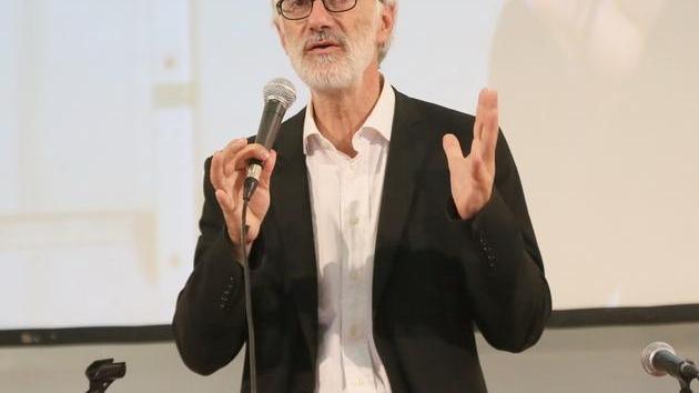 Luca De Biase: «Il web non fa male l’importante è usarlo non subirlo»