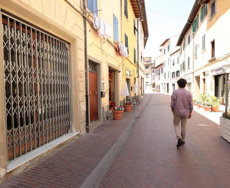 Fondi scontati in centro in 24 bussano al Comune 