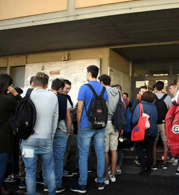 Niente ponte “lungo”, promosso il rientro del venerdì