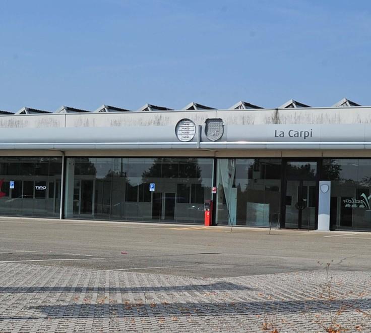 «Un centro per gli sposi al posto de “La Carpi”» 