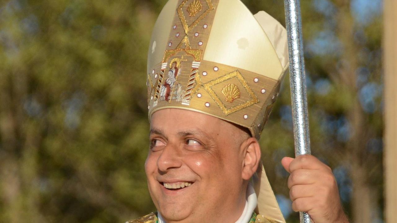 Arriva l’arcivescovo, grande cerimonia nella cattedrale