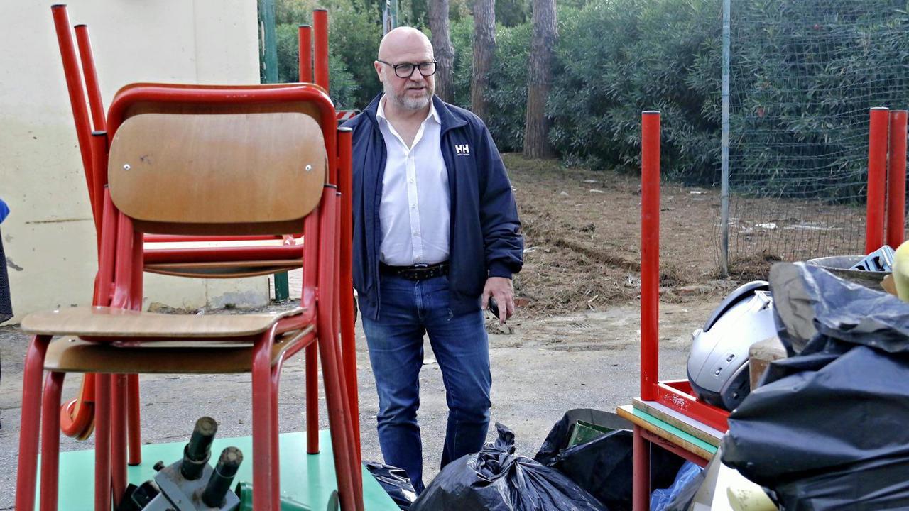 Alluvione, Nogarin: «Basta case in zone a rischio, hanno causato la catastrofe»