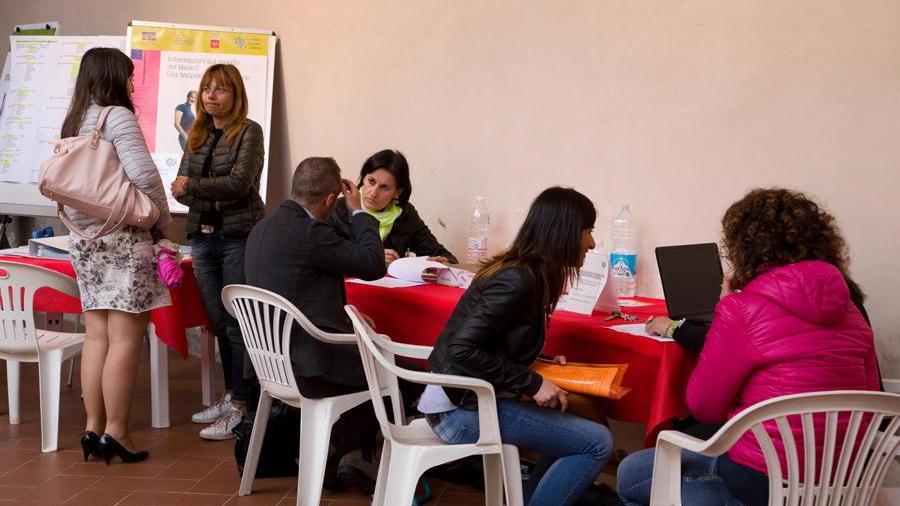Colloqui di lavoro durante l’appuntamento dell’anno scorso (Foto agenzia Carlo Sestini)