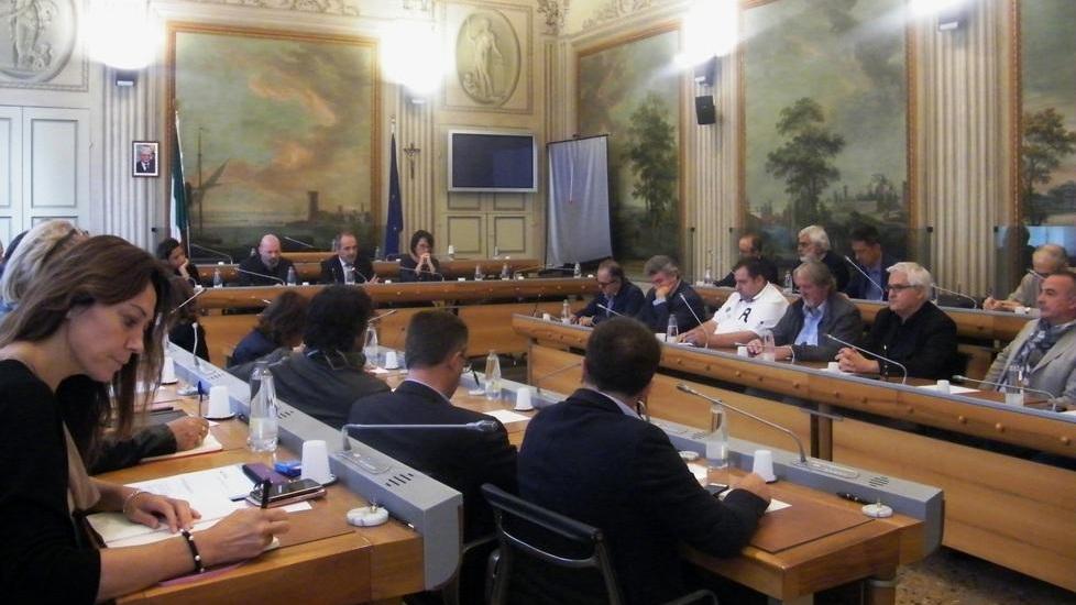 Autonomia all’emiliana a Palazzo Allende