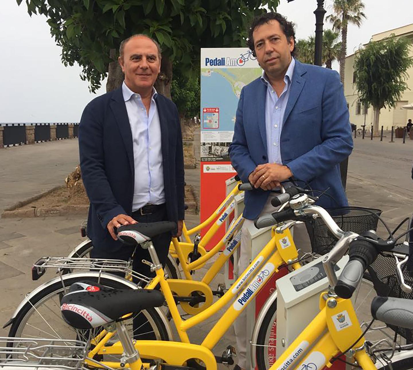 Attacco di 5 Stelle a Bruno: «Bici a noleggio? Un flop» 