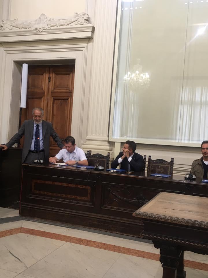 Alberto Lapenna durante il suo ultimo intervento in consiglio