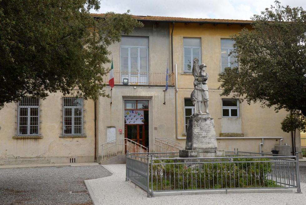 Il saluto degli amministratori agli studenti