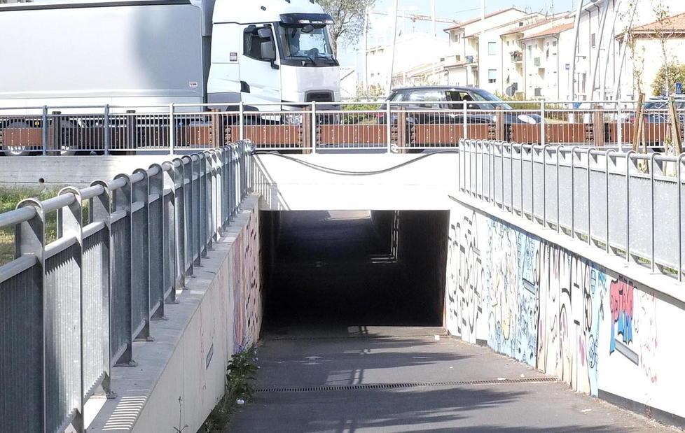 Due richieste: illuminazione e telecamere 