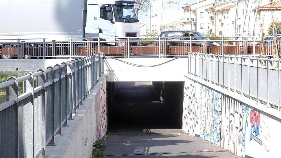 Due richieste: illuminazione e telecamere