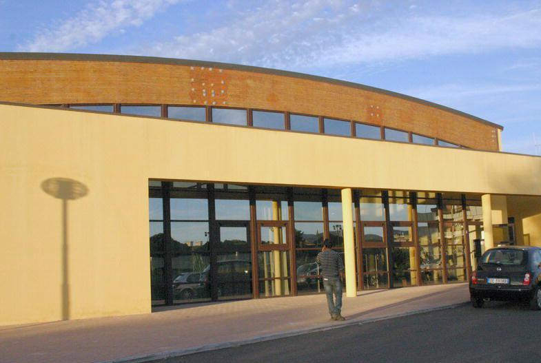 «Più operatori sanitari a Follonica» 