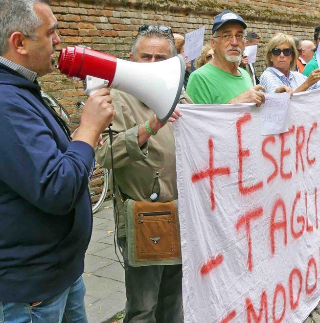 «Via sindaco e assessore dal tavolo per la sicurezza» 