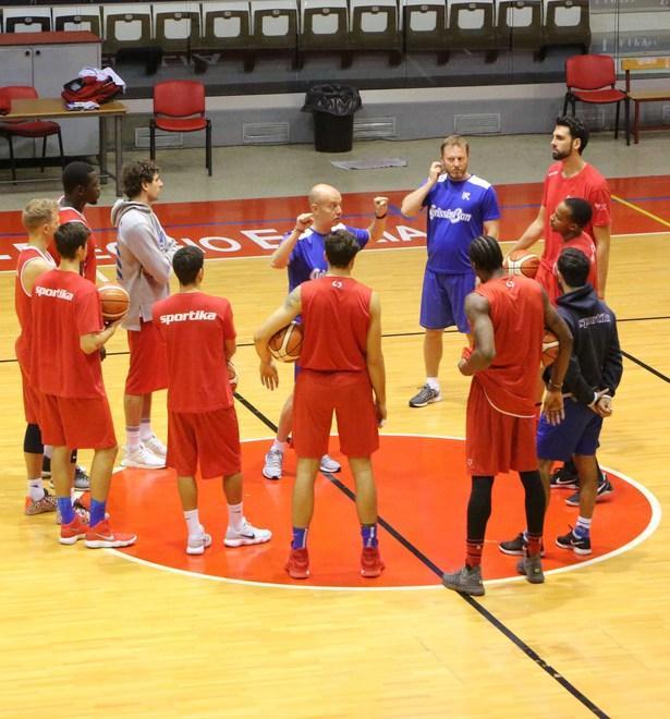 La Grissin Bon Torna Ad Allenarsi Al Bigi Gazzetta Di Reggio