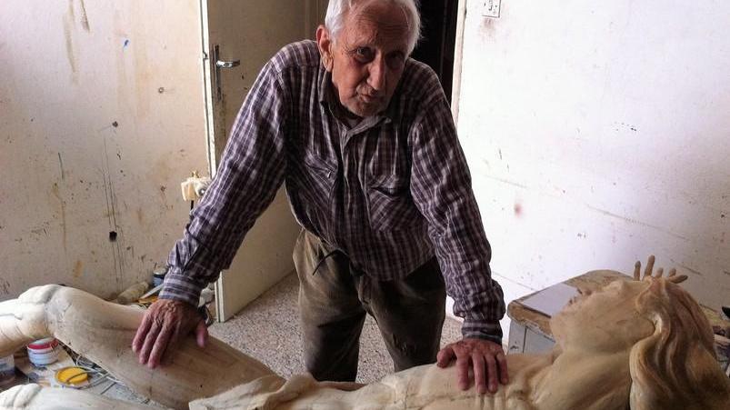 Il crocefisso di Giorgio Benevelli sarà benedetto dal pontefice