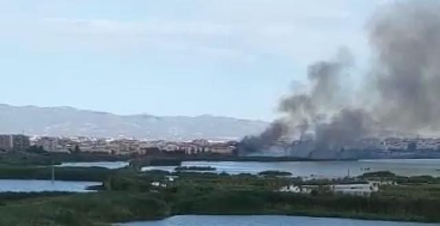 La colonna di fumo sollevatasi alcuni giorni fa e che ha prodotto i fumi tossici