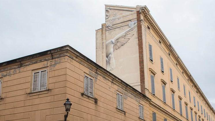 Il messaggio di pace di Eron a palazzo Santa Chiara