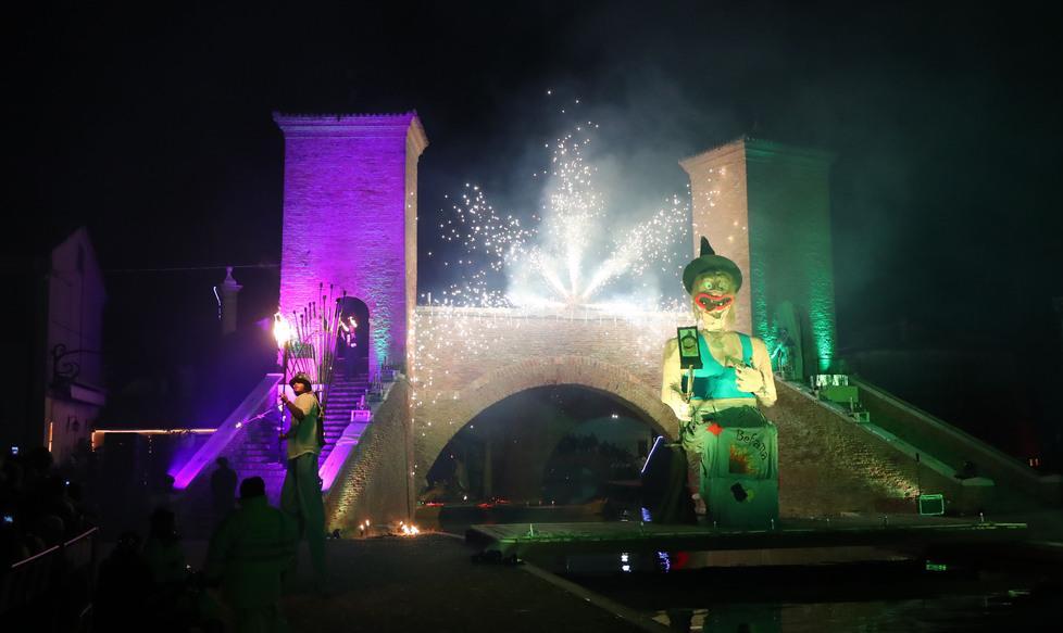 Comacchio sta già pensando al Natale 
