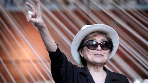 Yoko Ono contro limonata 'John Lemon'
