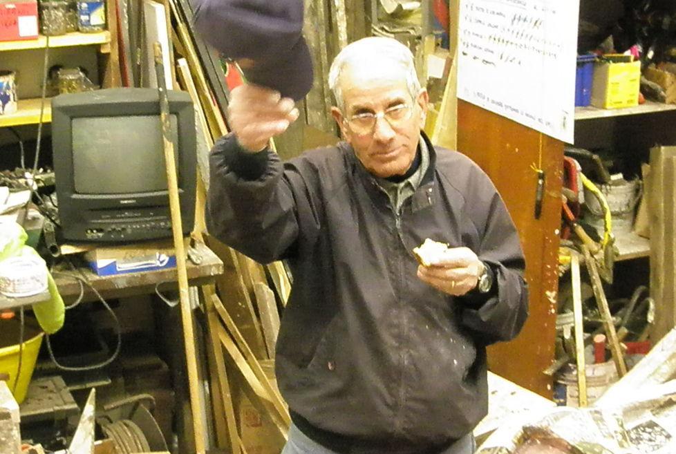 «Addio Bertolucci carnevalaro storico»