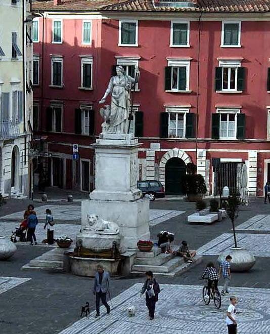 «La Ztl penalizza le attività del centro Dev’essere rivista» 